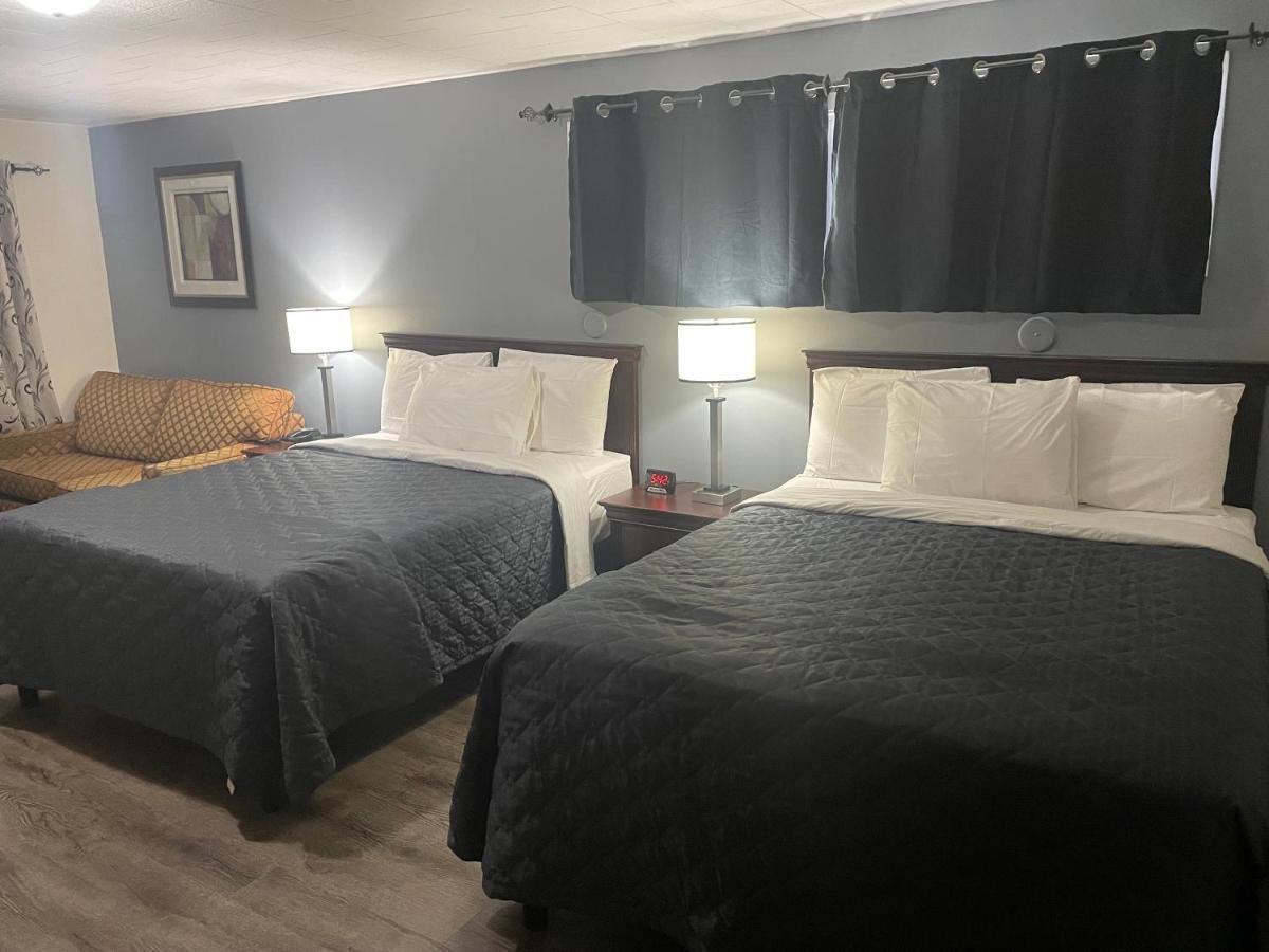 Nites Inn Motel Cornwall Zewnętrze zdjęcie
